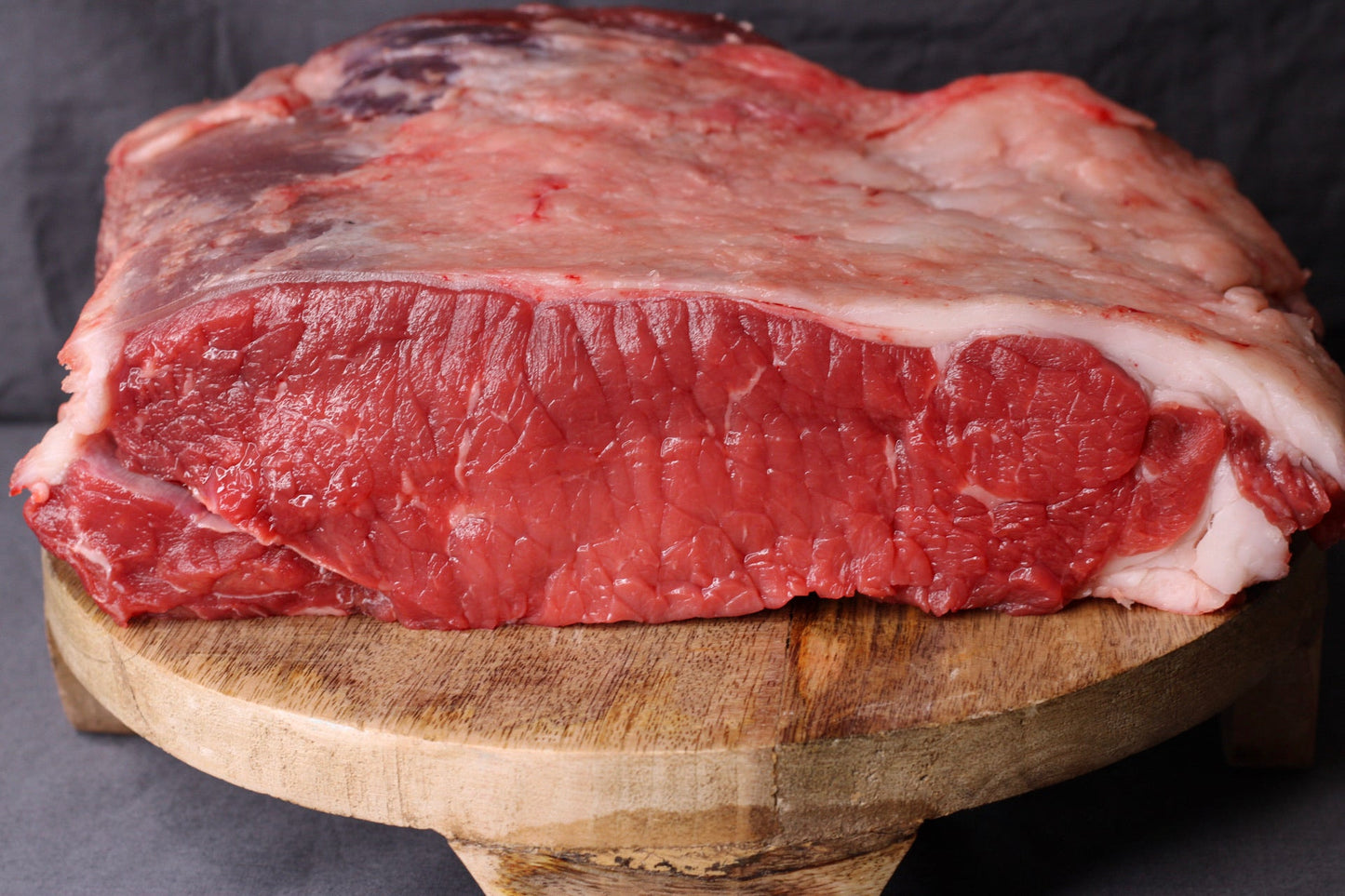 Controfiletto di Bovino – 100% Razza Piemontese | Selezione DF - Macelleria Ferro