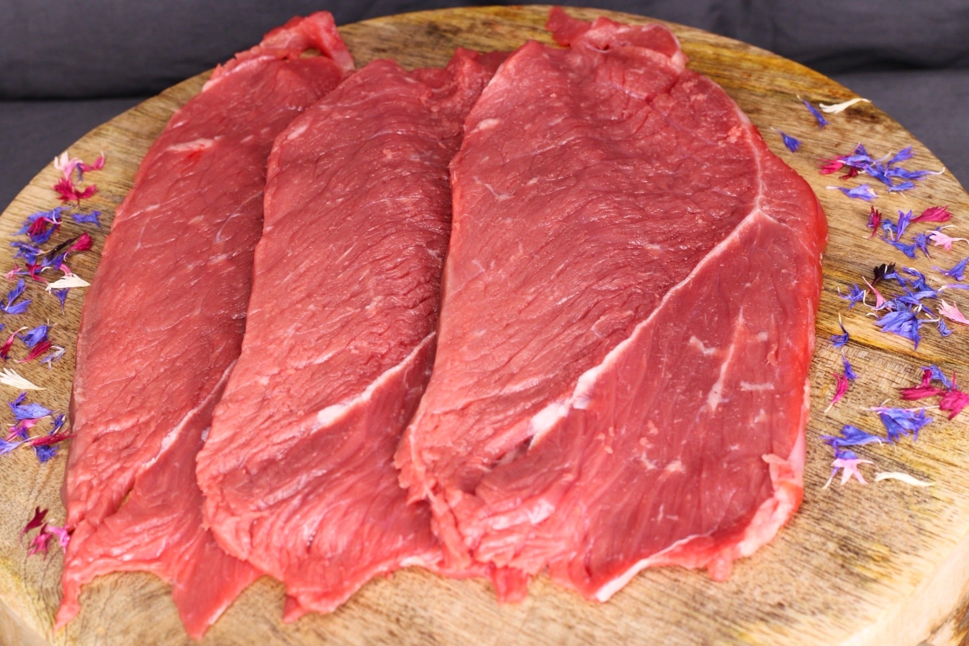 Fesone di Spalla – 100% Razza Piemontese | Selezione DF - Macelleria Ferro