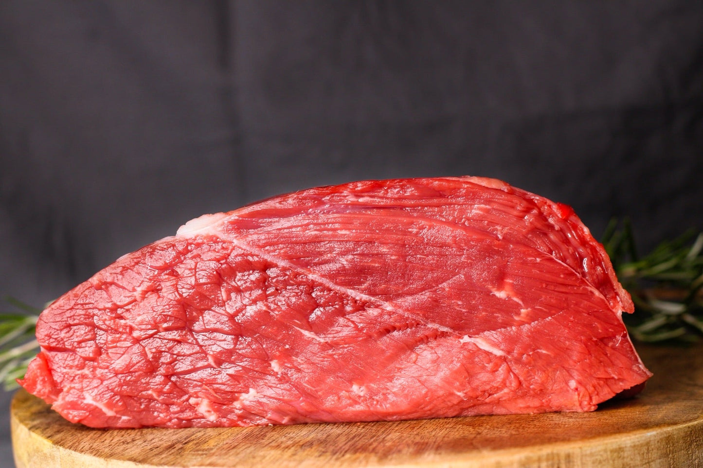 Fesone di Spalla – 100% Razza Piemontese | Selezione DF - Macelleria Ferro