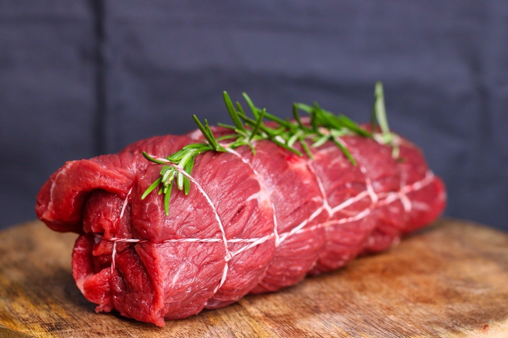 Rolata di Bovino – 100% Razza Piemontese | Selezione DF - Macelleria Ferro