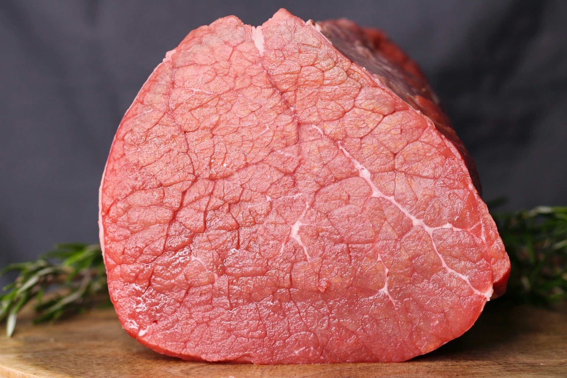 Rotonda (Magatello) di Bovino – 100% Razza Piemontese | Selezione DF - Macelleria Ferro